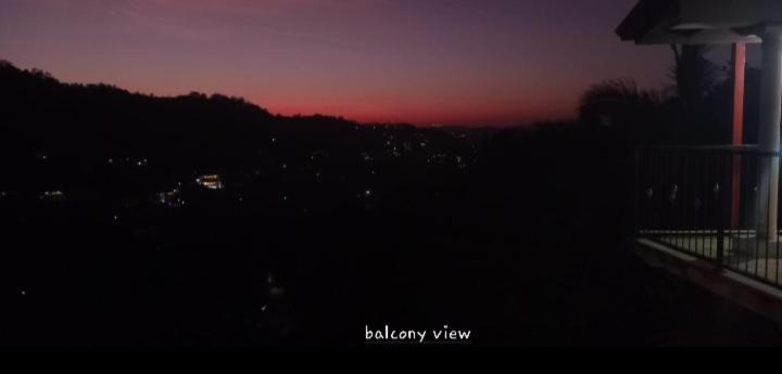 Kandyan View Homestay -Foreign Eksteriør billede