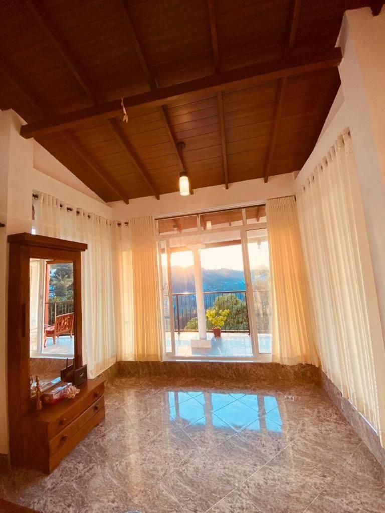 Kandyan View Homestay -Foreign Eksteriør billede