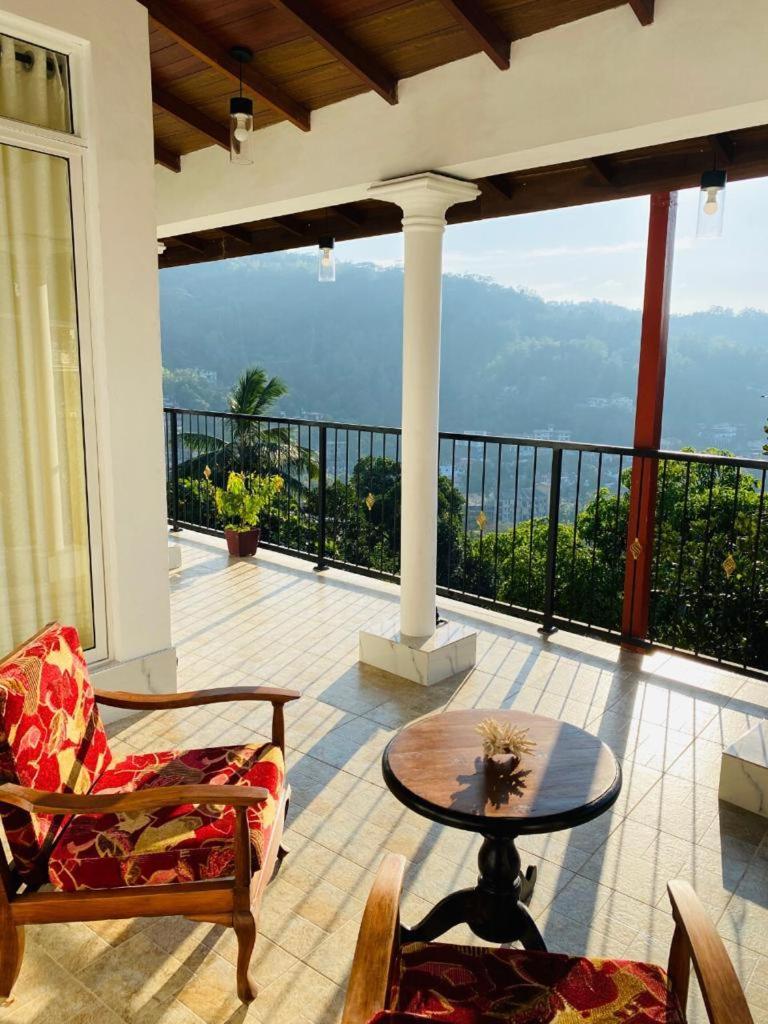 Kandyan View Homestay -Foreign Eksteriør billede